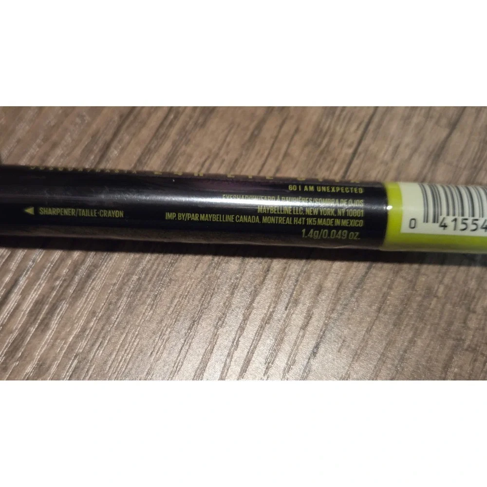 Maybelline Color Tattoo 24HR Eye Styx 60 I Am Unexpected Matte Lime Green Shadow